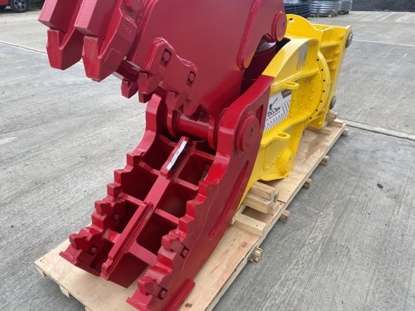 jpeg-optimizer_Crusher TRV30 - 6